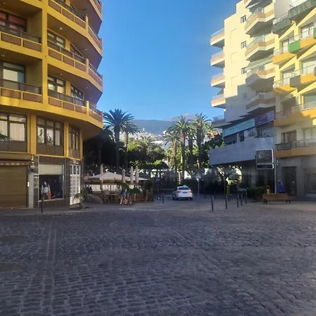 Atico Junto Al Mar * Puerto de la Cruz (Tenerife)